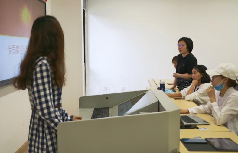 英国上市公司365