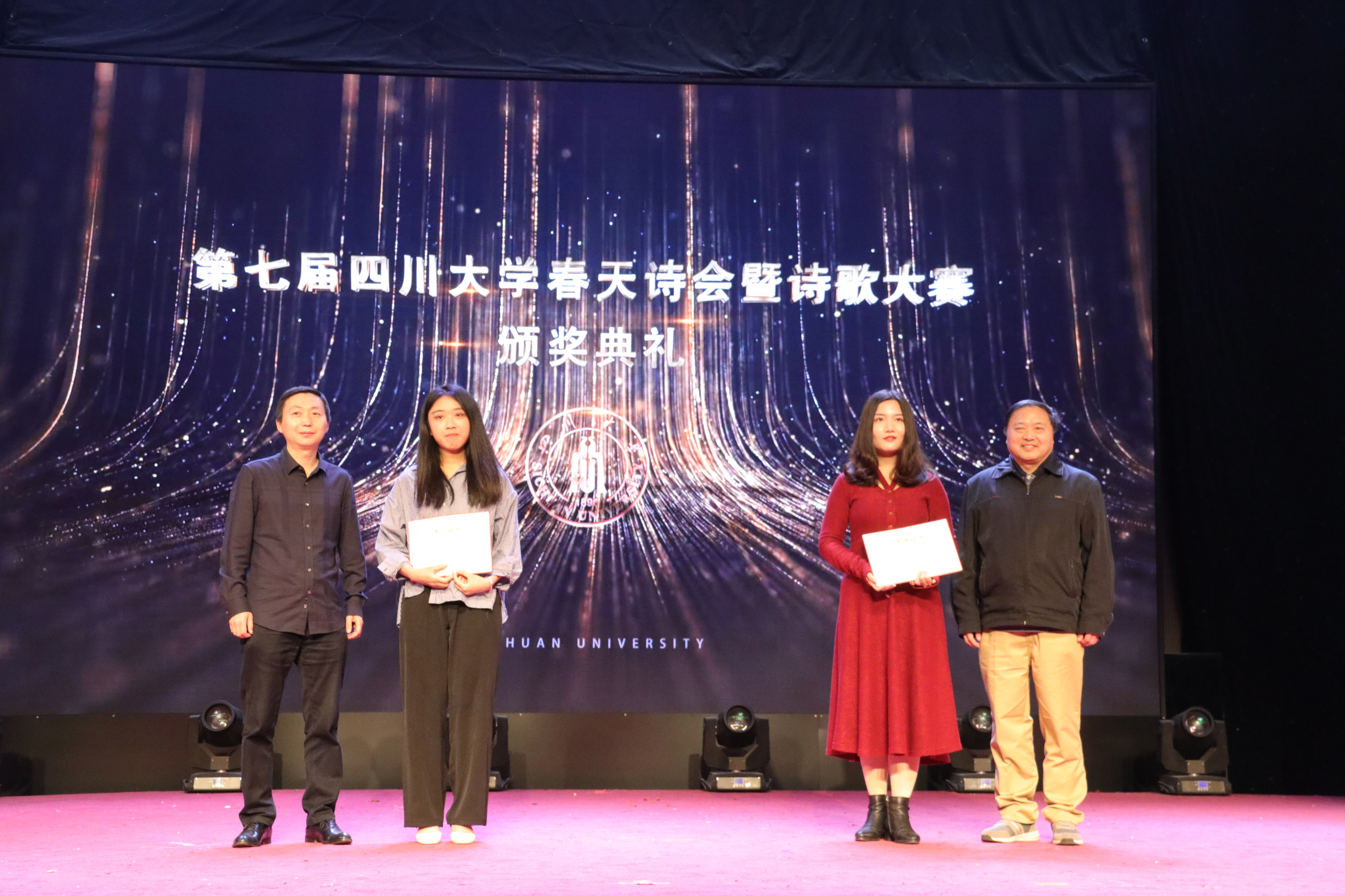 英国上市公司365