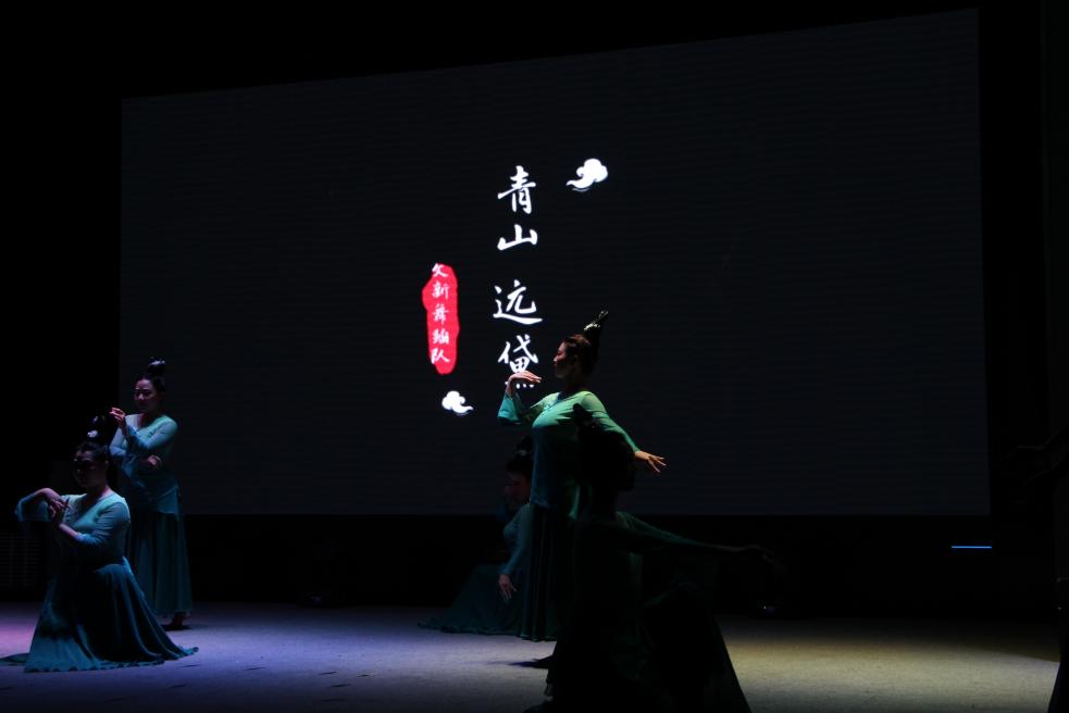 英国上市公司365