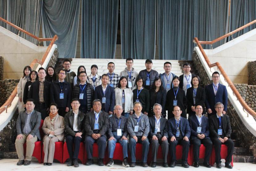 英国上市公司365