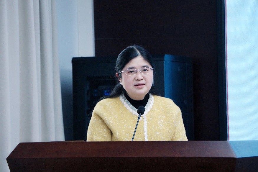 英国上市公司365