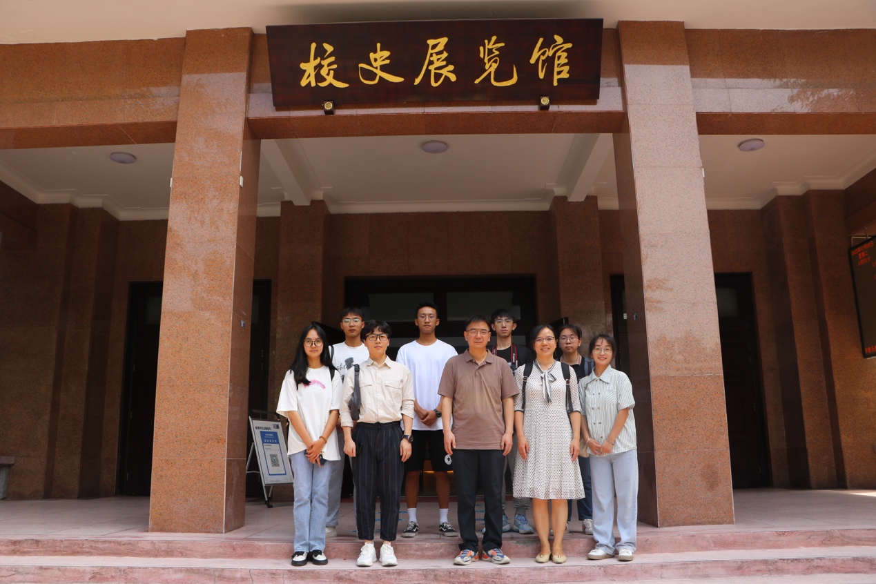 英国上市公司365