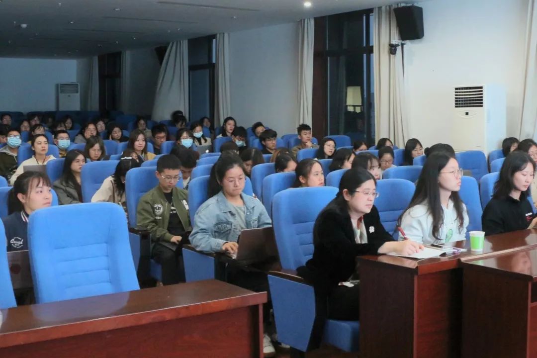 英国上市公司365