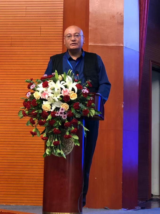 英国上市公司365