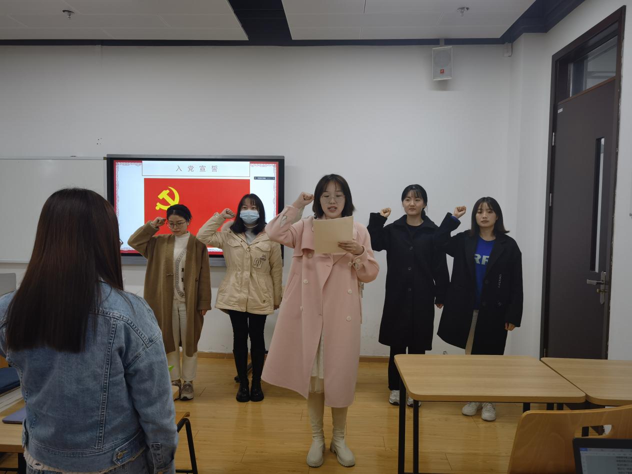 英国上市公司365