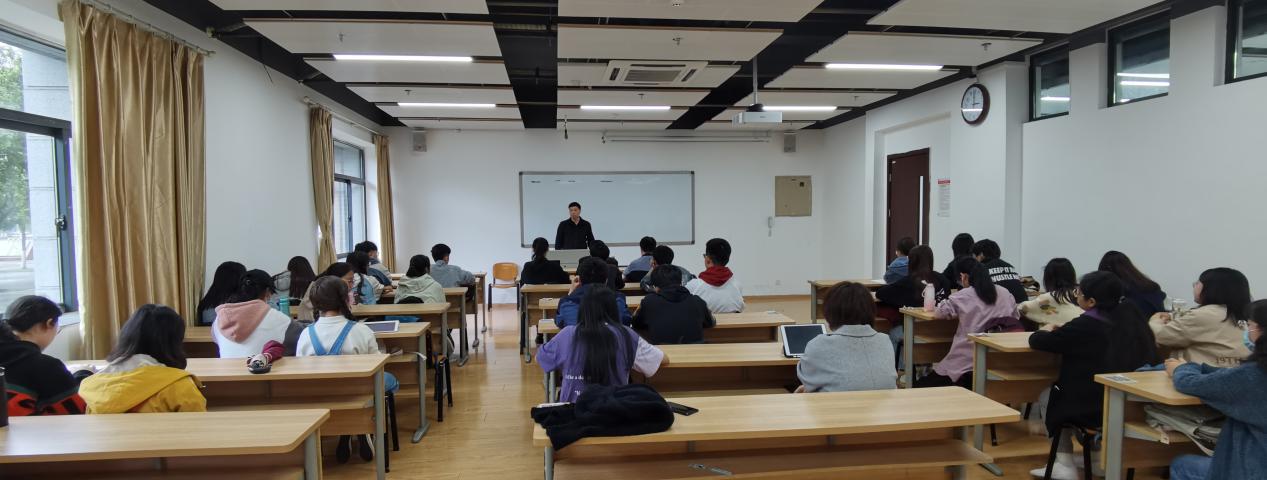 英国上市公司365