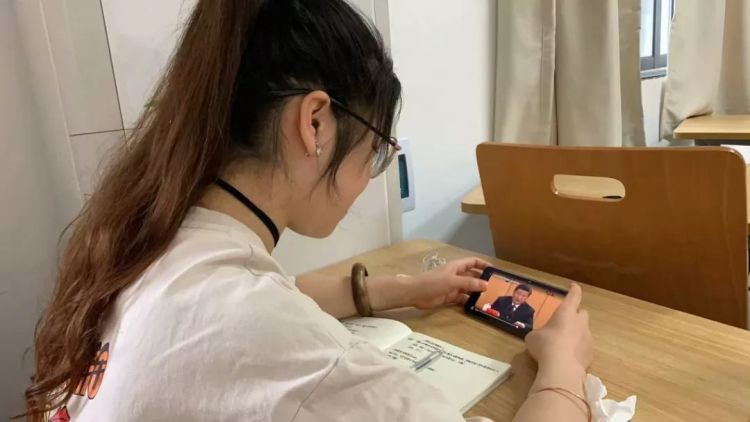 英国上市公司365